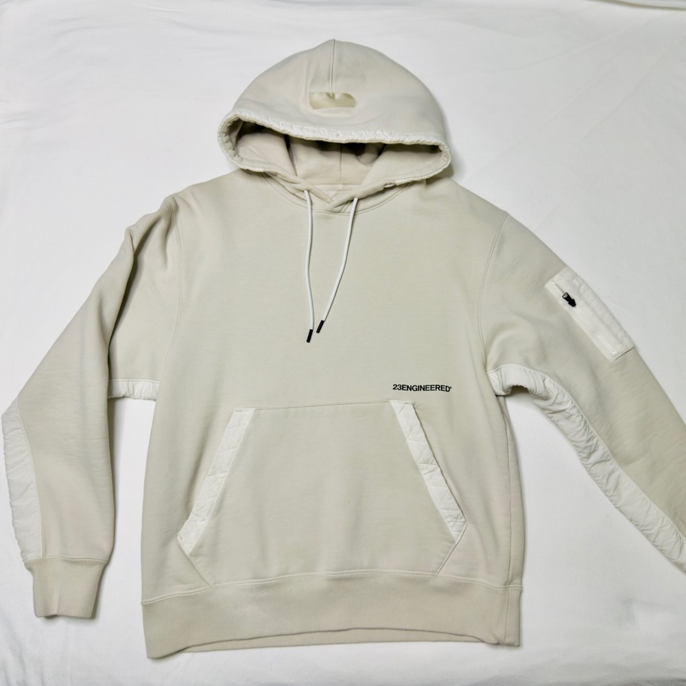 Men’s Jordan 23 Engineered Essential Fleece Pullover Hoodie Light Bone